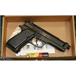 DAISY BARETTA BB PISTOL