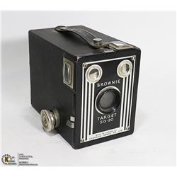 KODAK TARGET SIX-20 BROWNIE CAMERA