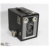 Image 1 : KODAK TARGET SIX-20 BROWNIE CAMERA