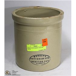 MEDALTA POTTERIES 1 GALLON CROCK