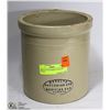 Image 1 : MEDALTA POTTERIES 1 GALLON CROCK