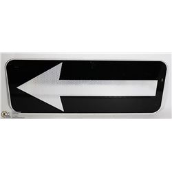 ROAD /TRAFFIC DIRECTIONAL SIGN 3M TECHNOLOGY