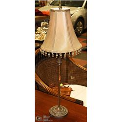 METAL TABLE LAMP