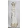 Image 1 : FINE PORCELAIN LADY FIGURINE - MADE IN SPAIN