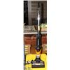 Image 1 : BISSELL 18VT BOLT ION PROFESSIONAL VACUUME W/