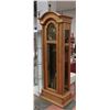Image 1 : VINTAGE SOLID OAK PENDULUM GRANDFATHER CLOCK