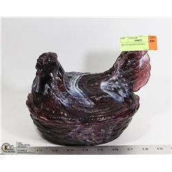 ART GLASS HEN ON NEST