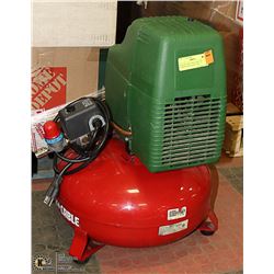 PORTER CABLE PANCAKE AIR COMPRESSOR. MODEL EM1