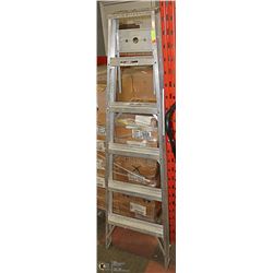 6' ALUMINUM STEP LADDER