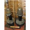 Image 1 : LOT OF 2 WOBBLE LIGHTS AS IS WITH PUSH BROOM