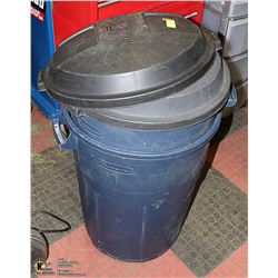 LOT OF 2 RUBBERMAID GARBAGE BINS