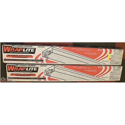 PAIR OF FLUORESCENT LIGHT