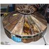 Image 1 : LARGE3 HANGING STAINED GLASS LAMP, WIRED, 14 X 26