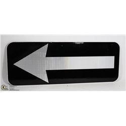 ROAD TRAFFIC DIRECTIONAL SIGN 3M TECHNOLOGY
