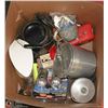 Image 1 : LARGE BOX OF CAMPING ACCESSORIES INCL.