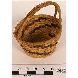 Tohono O'dham Handled Basket (120974)