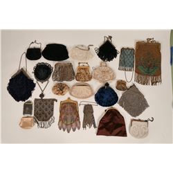 Passel of Vintage Coin, Clutch Purses & Reticules (121581)