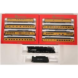 Model Train Union Pacific HO 4-6-6-4 Challenger and Excursion Rolling Stock (121032)