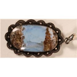 Opal pendant  (110660)