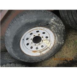 235 80 16 Tire & Rim