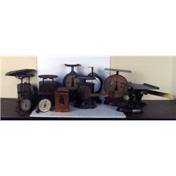 Lot of 11  Misc Small Scales