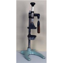 Early Orange Juice Squeezer