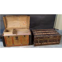 Lot of 2 Vintage trunks  1 is a Hump Ba
