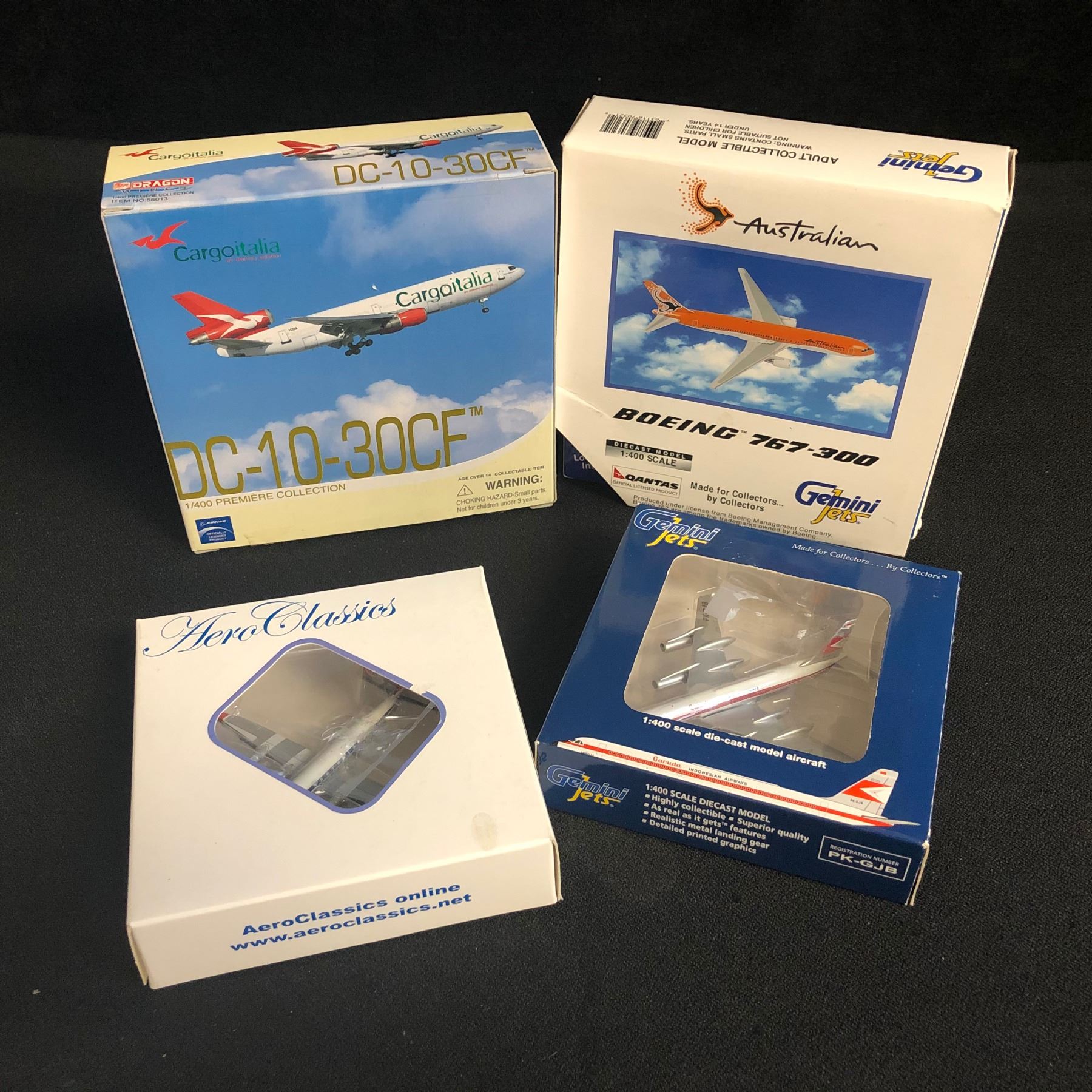AIRPLANE MODEL KIT LOT