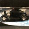 Image 2 : 1:18 SCALE HOT WHEELS 1932 FORD COUPE