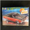 Image 1 : 1:25 SCALE REVELL '67 CHEVELLE SS-396 MODEL KIT