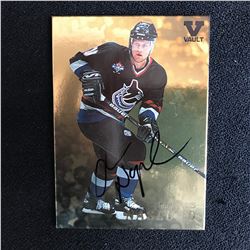 MARKUS NASLUND SIGNED VAULT HOCKEY CARD