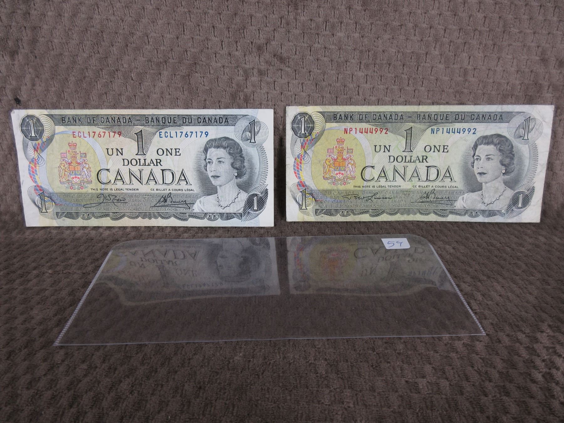 2 1973 Canadian 1 Dollar Bills 2 1973 Canadian 1 Dollar Bills