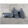 Image 2 : 3 Rubber Pistol Grips