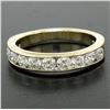 Image 2 : 14k Yellow Gold 1.05 ctw Round Diamond Band Ring