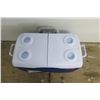 Image 2 : Rubbermaid Microban 60 Qt Blue Chest Cooler w/ Wheels