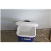 Image 3 : Igloo Ice Cube Square Wheeled 60 Qt Chest Cooler