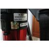 Image 8 : Husky Collapsible Electric Tripod Utility Light WLB3-H