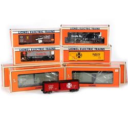 O Gauge Lionel (7) Santa Fe and (2) US Army Freight Cars