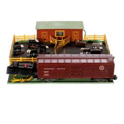S Gauge American Flyer K771 Operating Stockyard and 776 Car in original box.