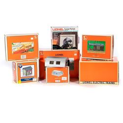 O Gauge Lionel (8) Accessories