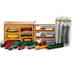 Lot of HO trains; (4) Locomotives, (3) Passenger Cars, (18) Freight Cars, Mattel caboose, (21) Piece