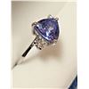 Image 2 : 10K WHITE GOLD TANZANITE (2.2CT) DIAMOND RING