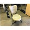 Image 1 : PERFECT ELECTRIC HAWAII HULA CHAIR