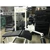 Image 2 : APEX LEG CURL STATION