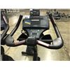Image 2 : LIFE FITNESS UPRIGHT EXERCISE BIKE WITH POLAR INTEGRATION