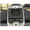Image 2 : PRECOR 966I FLEXDECK INCLINE TREADMILL, 120V/20A PLUG