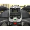 Image 2 : PRECOR 956I FLEXDECK INCLINE TREADMILL, 120V/20A PLUG