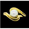 Image 1 : 14KT Yellow Gold Ladies Pearl Ring