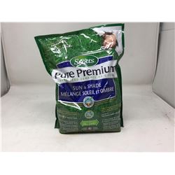 Bag of Scotts premium lawn seed 1kg