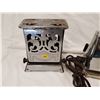 Image 4 : 3- Vintage Toasters